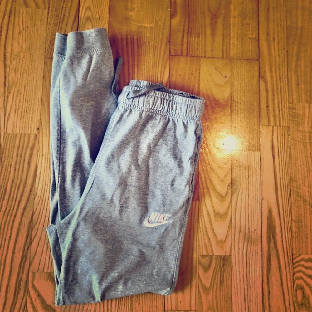 Slim fit nike joggers in perfect condition